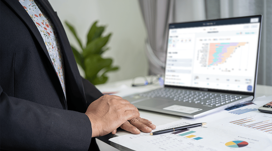 deja-de-perseguir-y-empieza-a-liderar-con-datos