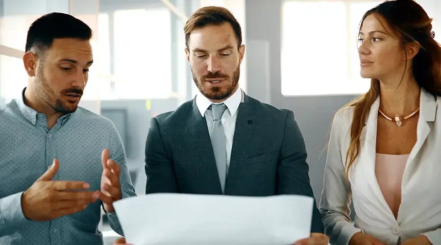 Proceso de ventas: cómo diseñarlo, documentarlo y operarlo en HubSpot